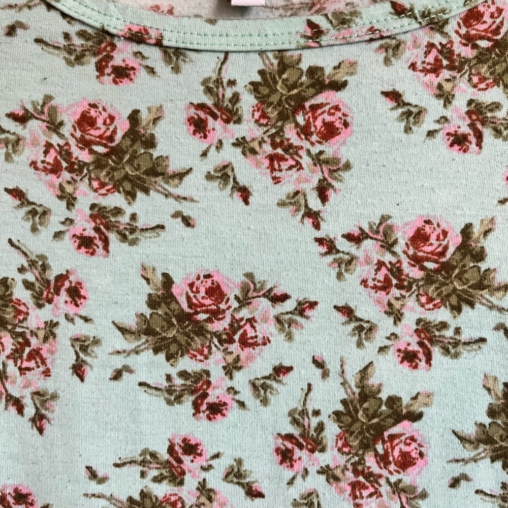 Lularoe Unicorn floral on mint green xs - Picture 5 of 7